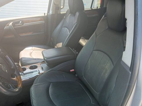 Used 2012 Buick Enclave Leather w/ Trailering Provision Package FWD image 9