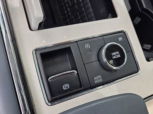 Used 2024 Lincoln Navigator Black Label AWD/4WD image 26