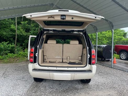 Used 2013 GMC Yukon Denali AWD/4WD image 12