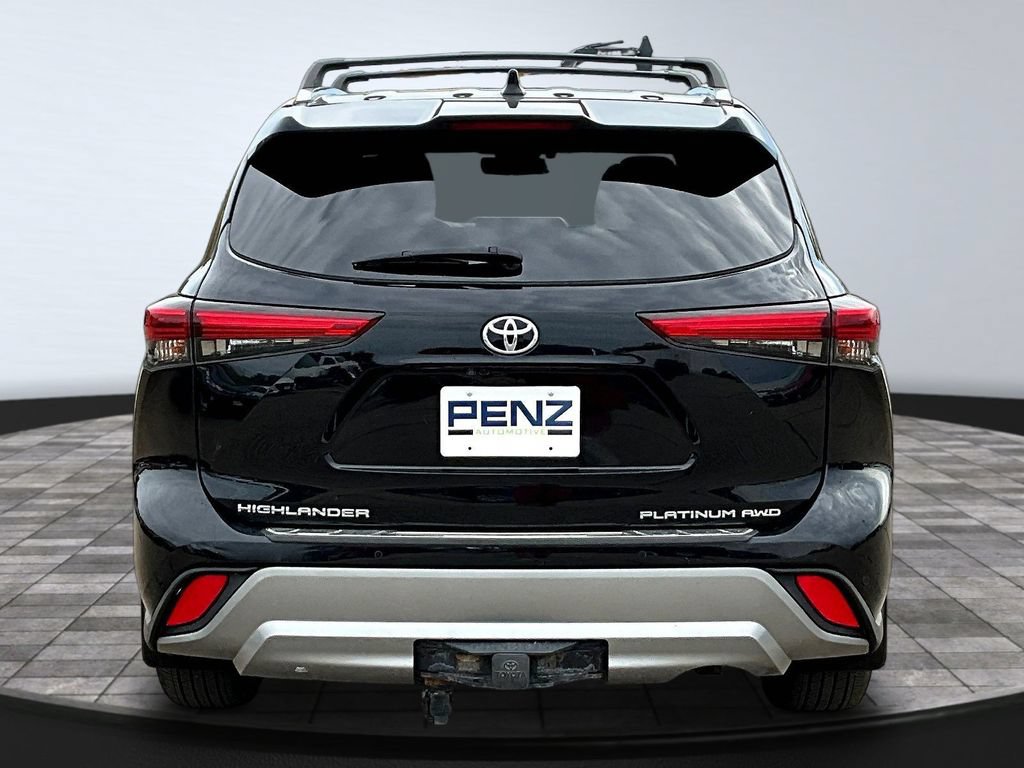 Used 2021 Toyota Highlander Limited AWD/4WD image 6