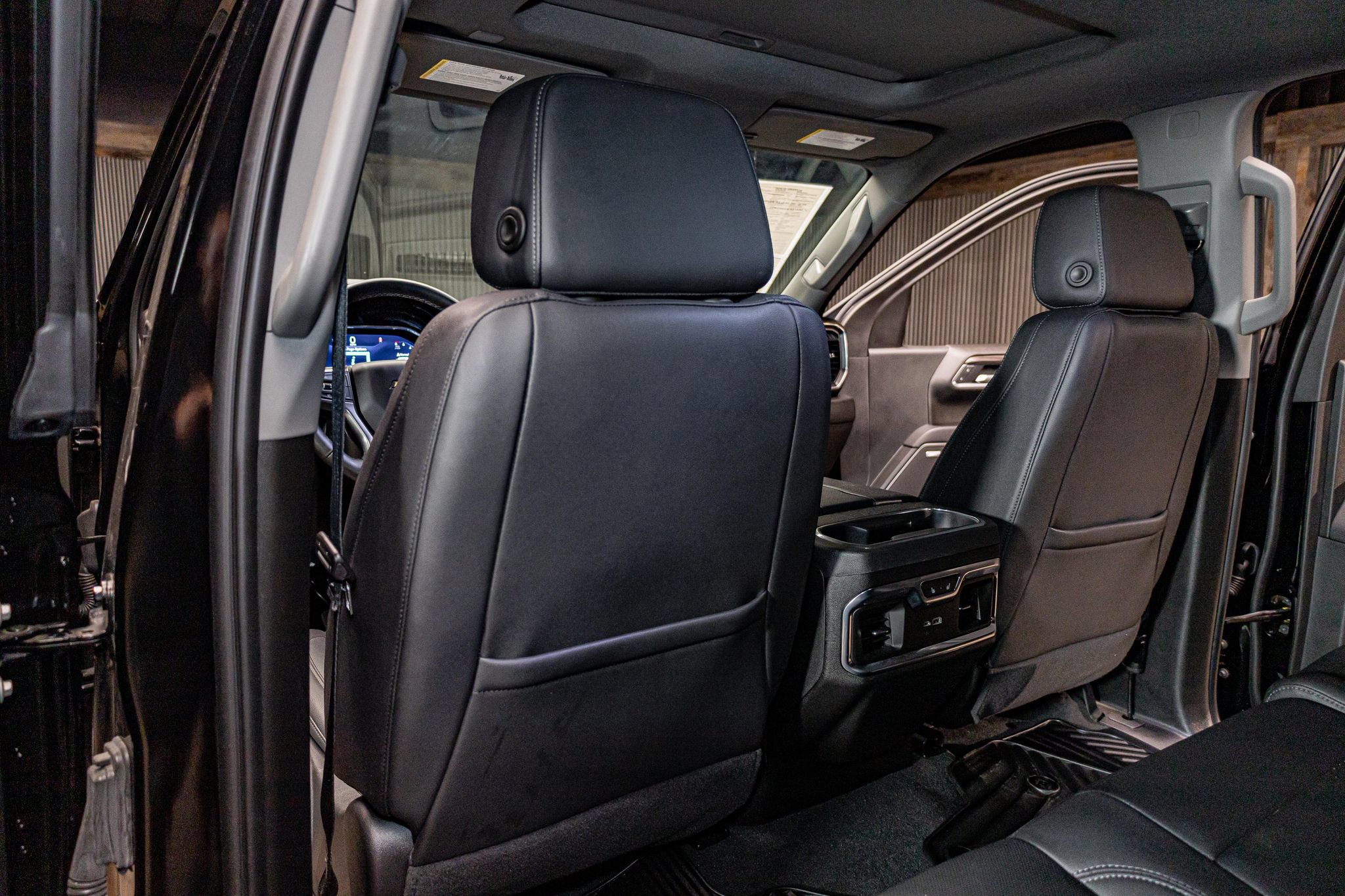 Used 2025 Chevrolet Silverado 1500 LTZ w/ LTZ Premium Texas Edition RWD image 27