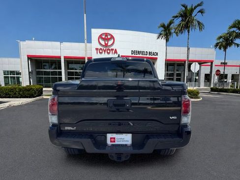 Used 2023 Toyota Tacoma Limited RWD image 6