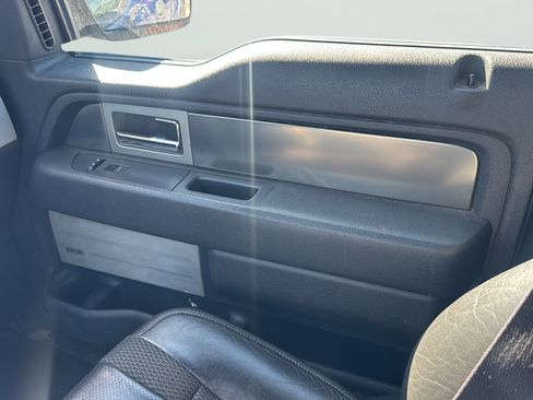Used 2013 Ford F150 Raptor w/ Luxury Equipment Group AWD/4WD image 17