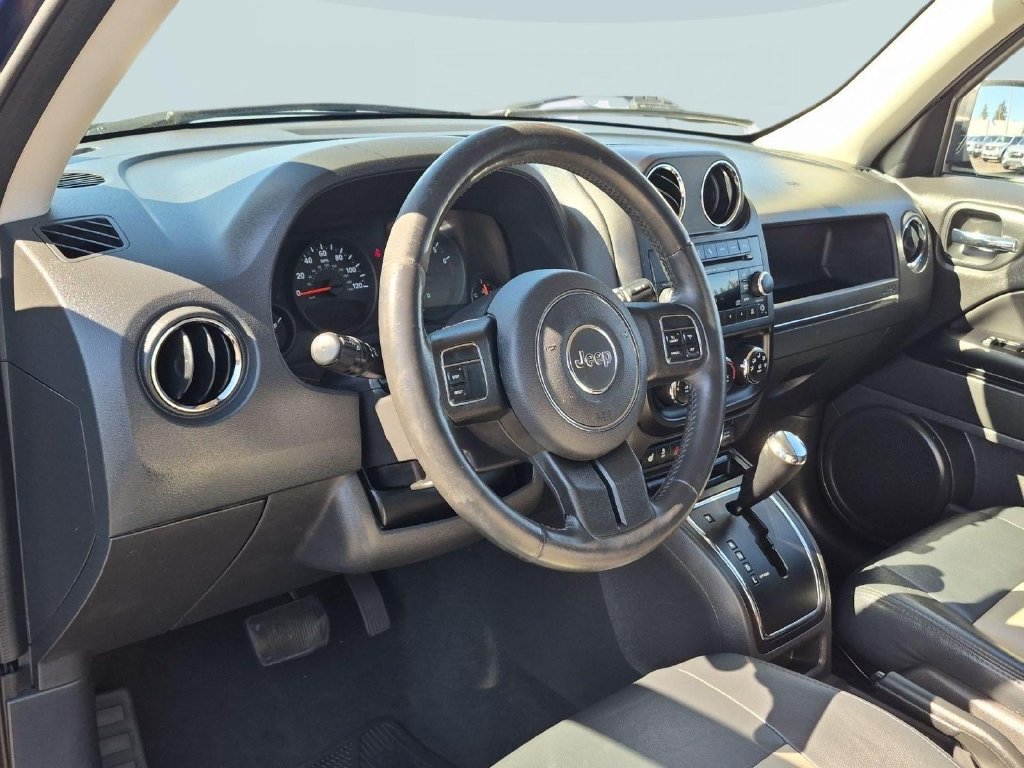 Used 2012 Jeep Patriot Latitude w/ Sun/Sound Group AWD/4WD image 13