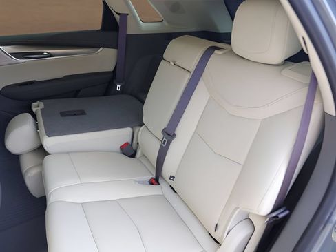 Used 2020 Cadillac XT5 Premium Luxury FWD image 22