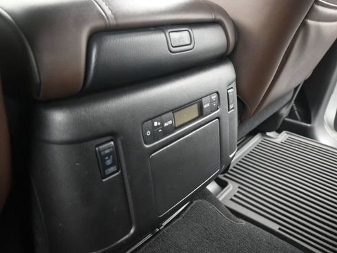 Used 2023 Nissan Armada Platinum w/ Captain's Chairs Package RWD image 19