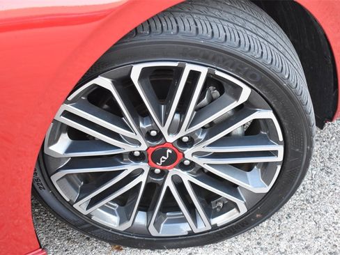 Used 2023 Kia Forte GT image 14