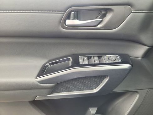 Used 2026 Nissan Pathfinder SL w/ SL Premium Package AWD/4WD image 20
