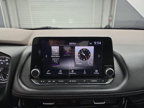 Used 2023 Nissan Rogue SL image 31