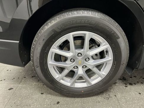 Certified 2023 Chevrolet Equinox LT FWD image 32