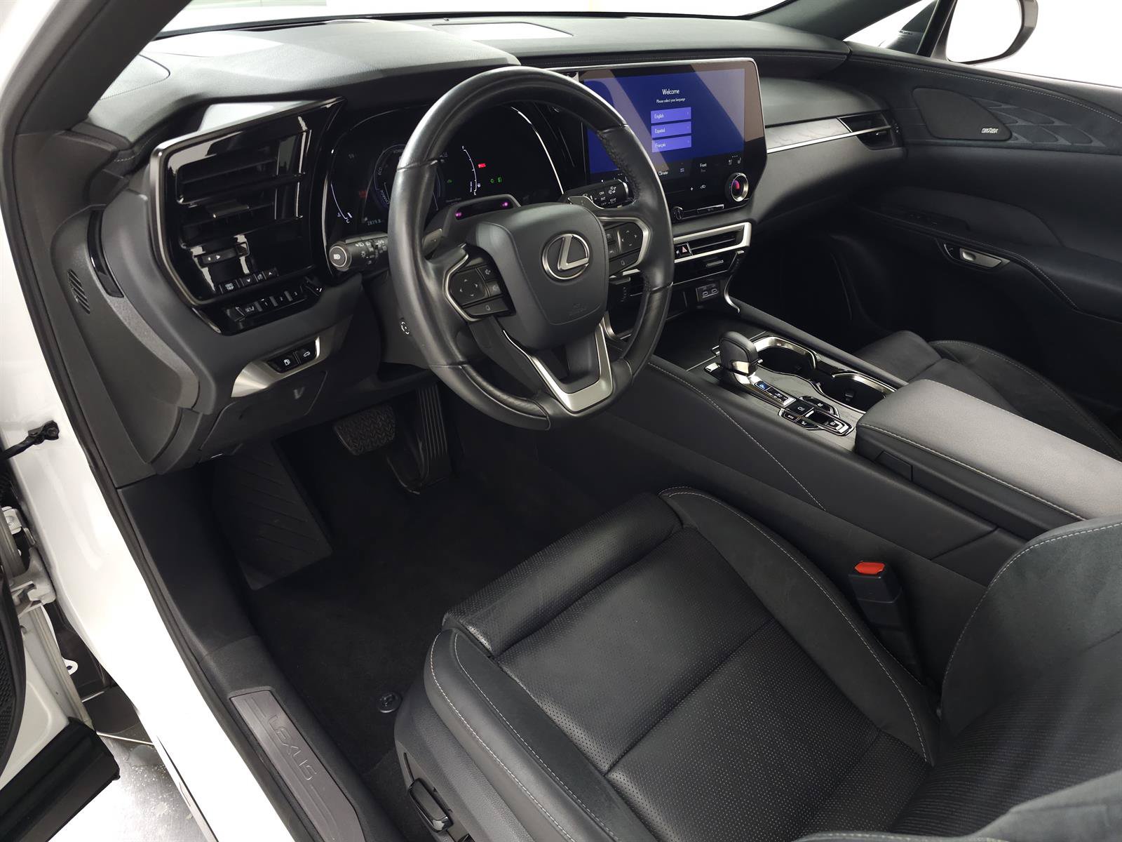 Used 2024 Lexus RX 350 w/ Convenience Package AWD/4WD image 17