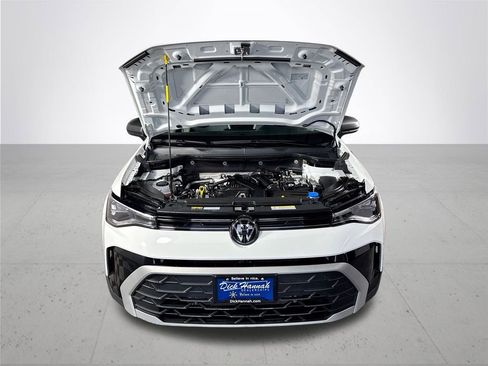 Certified 2025 Volkswagen Taos S image 21