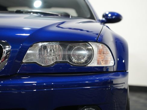 Used 2005 BMW M3 Coupe image 9