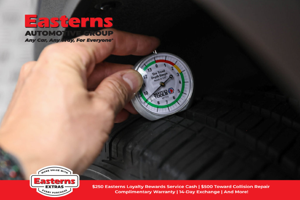 Used 2023 Chevrolet Traverse LT AWD/4WD image 28