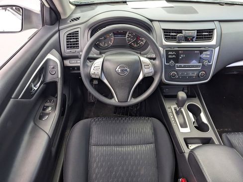 Used 2017 Nissan Altima 2.5 S w/ Power Driver Seat Package FWD image 28