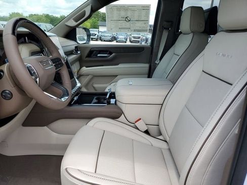 New 2026 GMC Yukon XL Denali AWD/4WD image 19