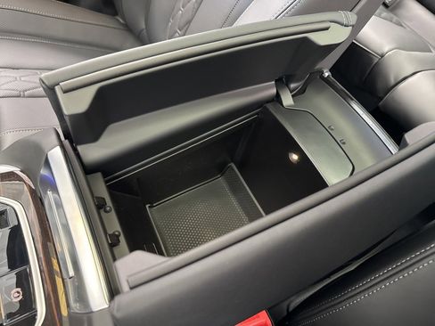 New 2026 BMW X7 xDrive40i w/ M Sport Package image 39