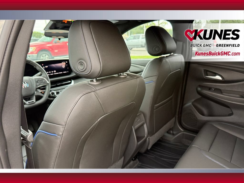 New 2026 Buick Envista Sport Touring w/ Convenience I Package FWD image 29