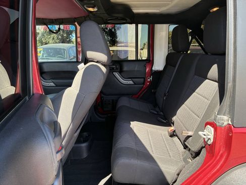 Used 2012 Jeep Wrangler Unlimited Sport AWD/4WD image 4