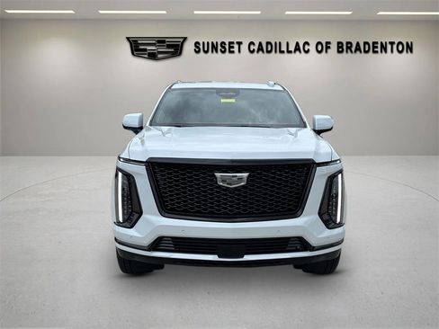 New 2026 Cadillac Escalade Platinum Sport w/ LPO, ONYX Package AWD/4WD image 8