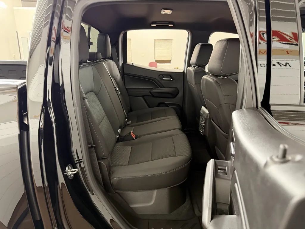 Used 2023 GMC Canyon Elevation w/ Convenience Package AWD/4WD image 33