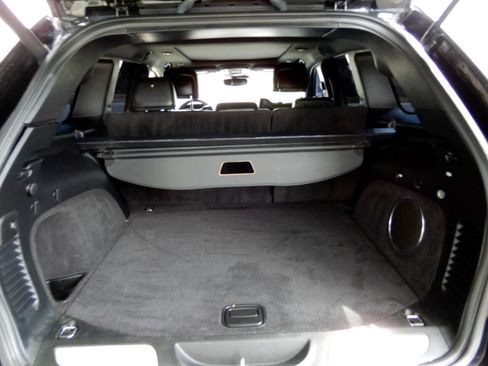 Used 2018 Jeep Grand Cherokee High Altitude image 9