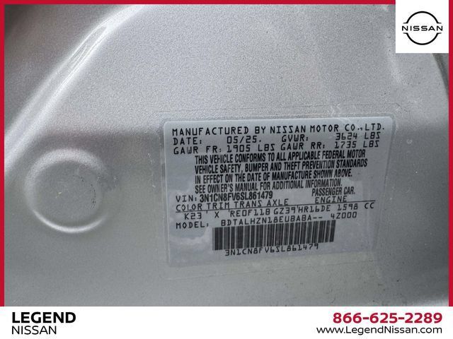 Used 2025 Nissan Versa SR w/ Trunk Package FWD image 31