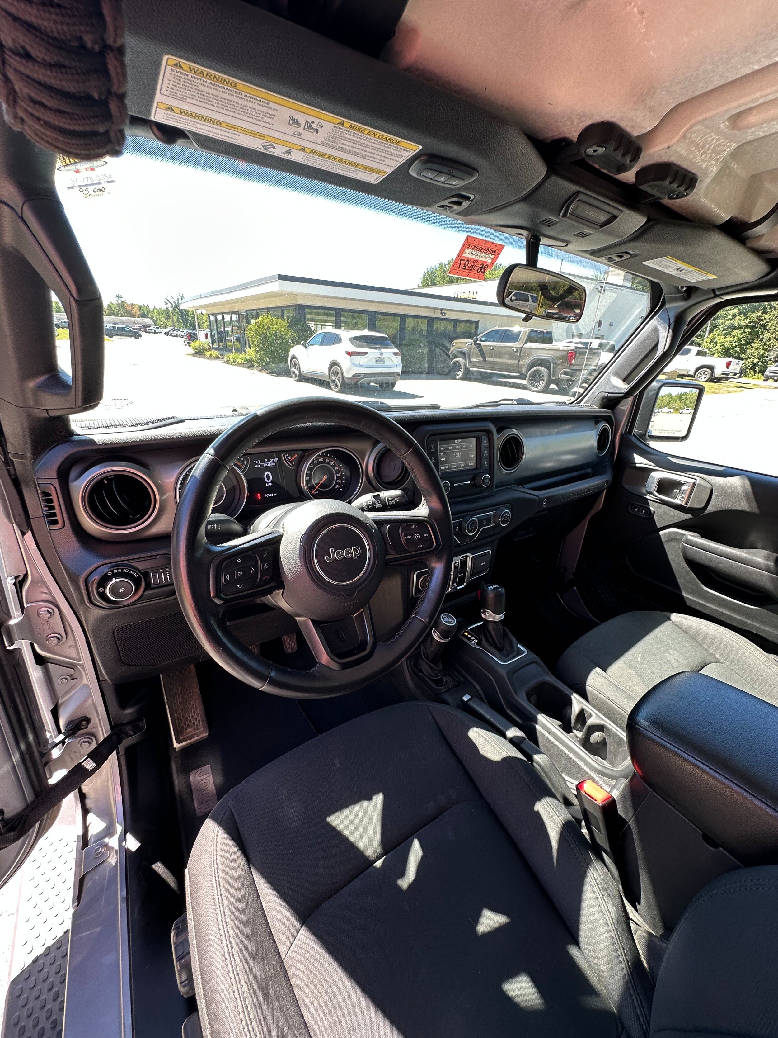 Used 2018 Jeep Wrangler Unlimited Sport S AWD/4WD image 13