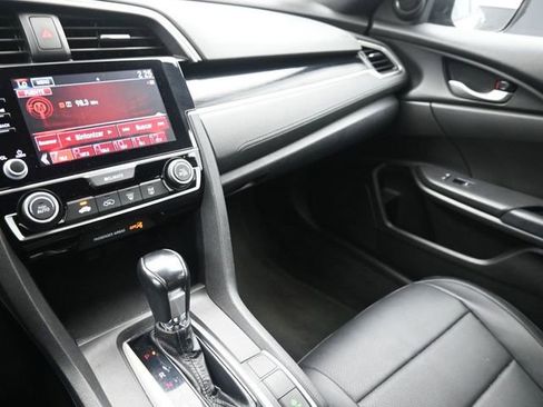 Used 2020 Honda Civic Sport image 29