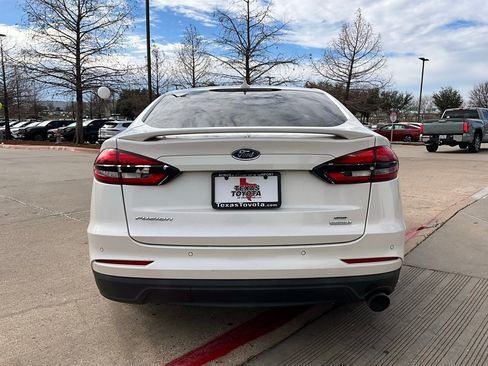 Used 2019 Ford Fusion SE w/ Equipment Group 151A image 6