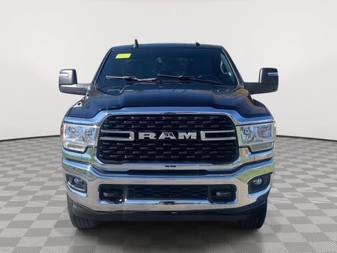 Used 2024 RAM 2500 Big Horn AWD/4WD image 8