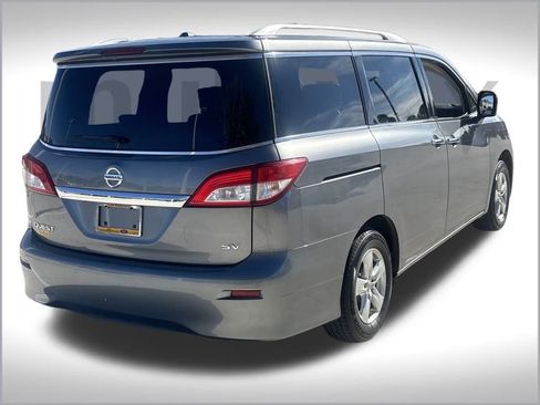 Used 2016 Nissan Quest SV image 4