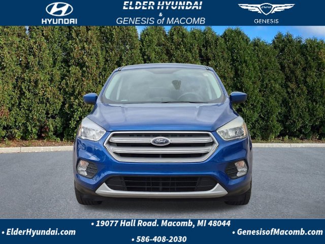 Used 2019 Ford Escape SE FWD image 2
