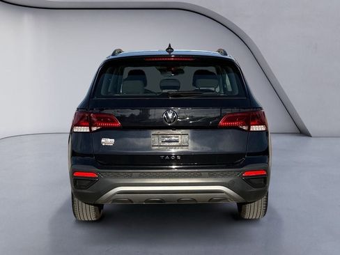 Used 2024 Volkswagen Taos S image 4