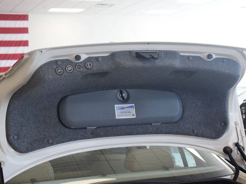 Used 2000 BMW 323i Sedan RWD image 15