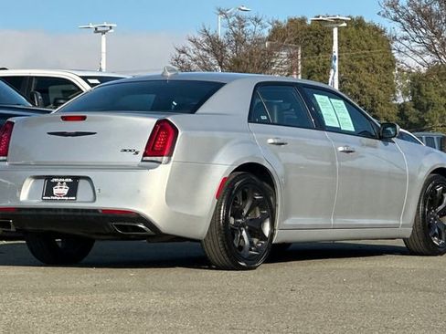 Used 2023 Chrysler 300 S image 4