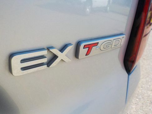 Used 2021 Kia Sorento EX w/ EX AWD X-Line Package image 22