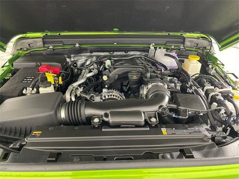 New 2025 Jeep Gladiator Sport image 22