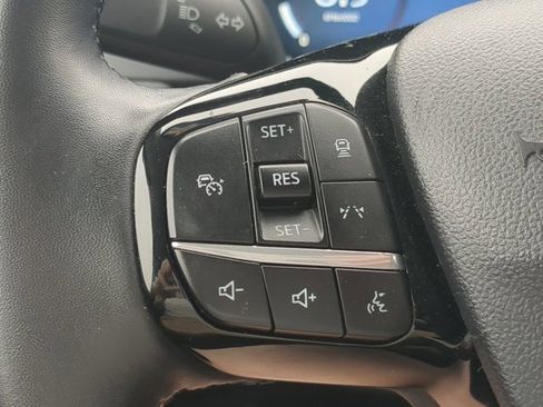 Used 2024 Ford Escape Platinum image 25