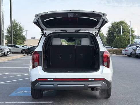 Used 2025 Hyundai Palisade SEL FWD image 15