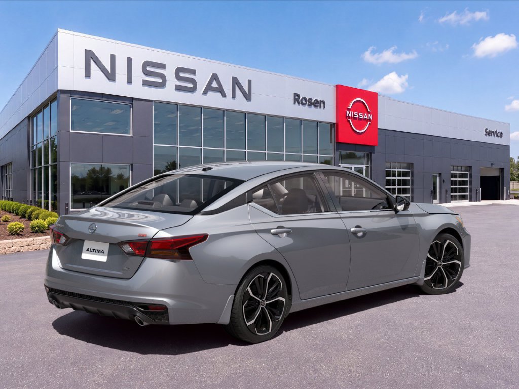 New 2026 Nissan Altima 2.5 SR AWD/4WD image 16