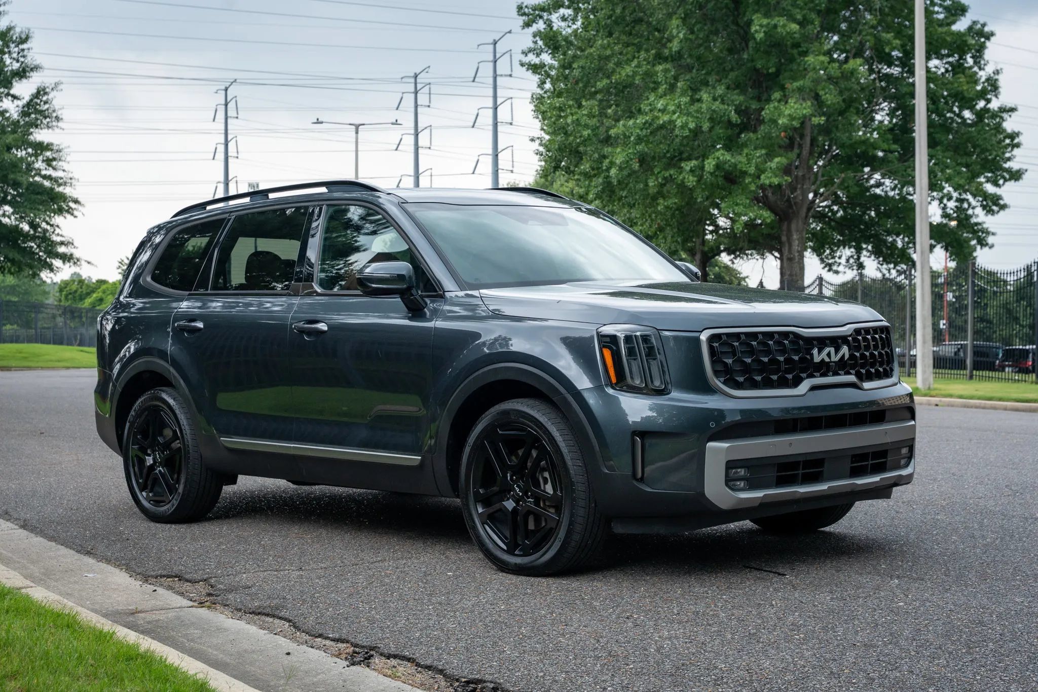 Used 2023 Kia Telluride SX X-Line AWD/4WD image 4