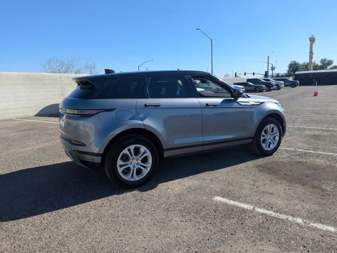 Used 2020 Land Rover Range Rover Evoque S image 4