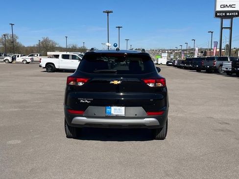 New 2026 Chevrolet TrailBlazer LT w/ Convenience Package FWD image 5