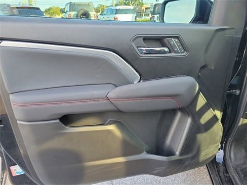 Used 2024 Chevrolet Colorado Z71 w/ Z71 Convenience Package 2 image 14