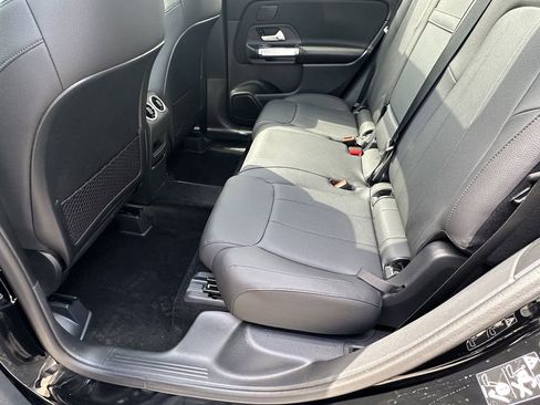New 2026 Mercedes-Benz GLB 250 4MATIC image 24