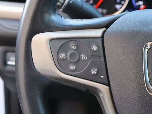 Used 2022 GMC Acadia Denali w/ Denali Ultimate Package FWD image 14