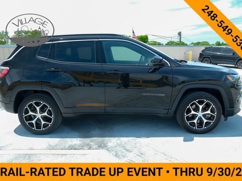 Used 2024 Jeep Compass Limited AWD/4WD image 4