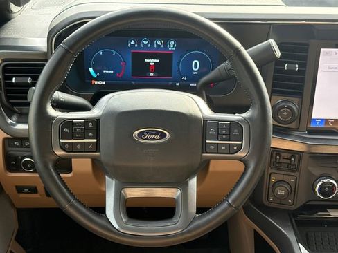 Used 2024 Ford F350 Lariat w/ Lariat Ultimate Package AWD/4WD image 14