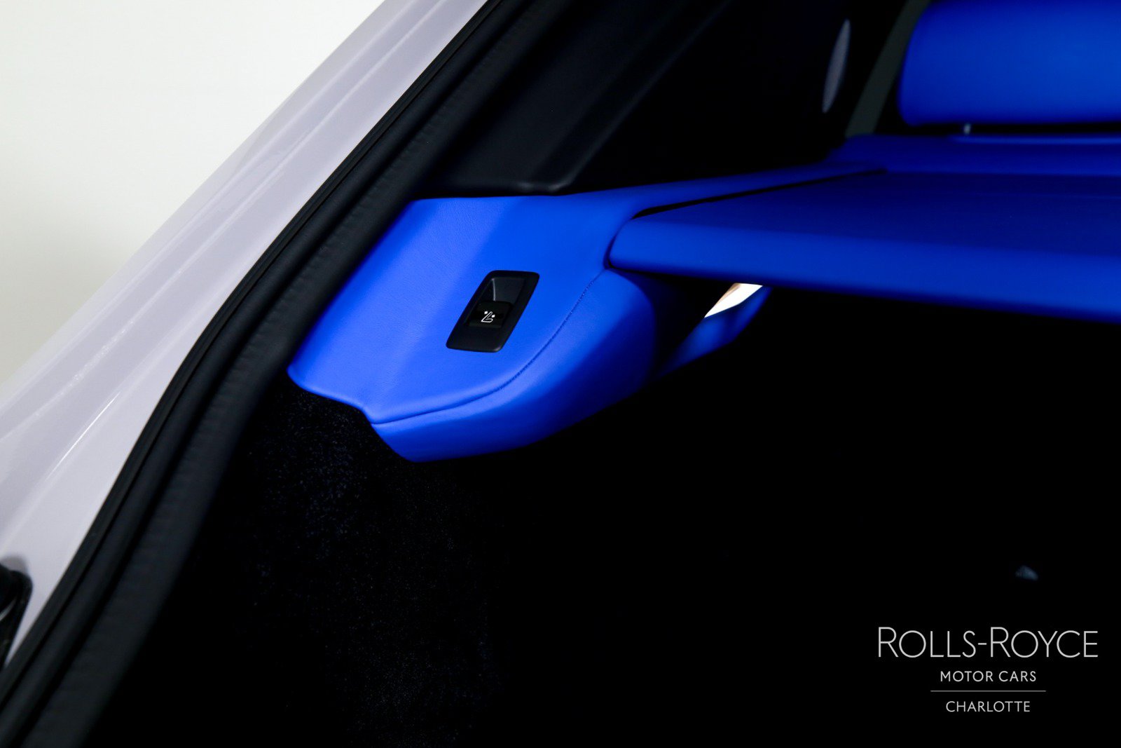 New 2027 Rolls-Royce Cullinan Black Badge AWD/4WD image 28